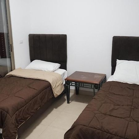 Romantic Chalet Between Swimming Pools And Close To The Seashore Aqaba Esterno foto