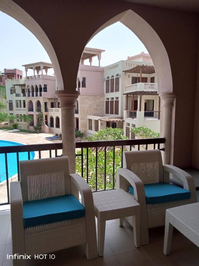 Romantic Chalet Between Swimming Pools And Close To The Seashore Aqaba Esterno foto